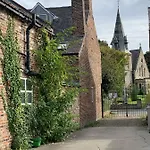 Bed and breakfast Church View & 3*
