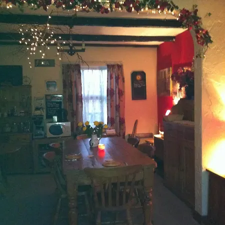 Bed and breakfast Church View & 3*