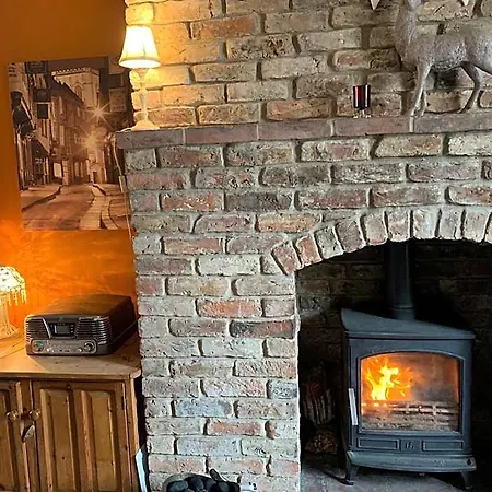 Bed and breakfast Church View & 3*